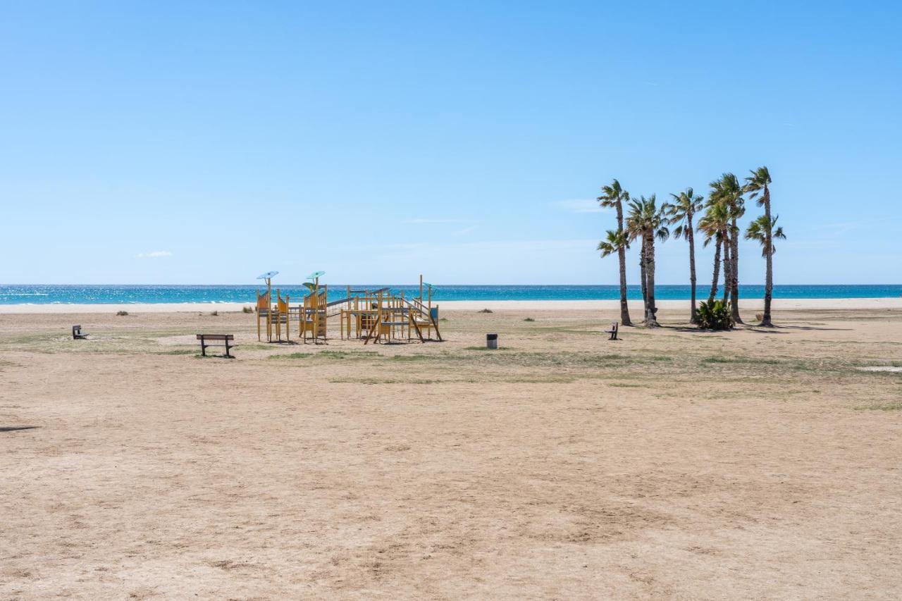 1ª Linea De Playa. Apartamento: La Calma Coma-ruga Luaran gambar